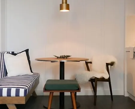 Getaway Aparthotel 4*