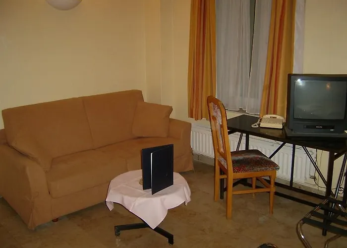 アパートホテル Getaway 4*